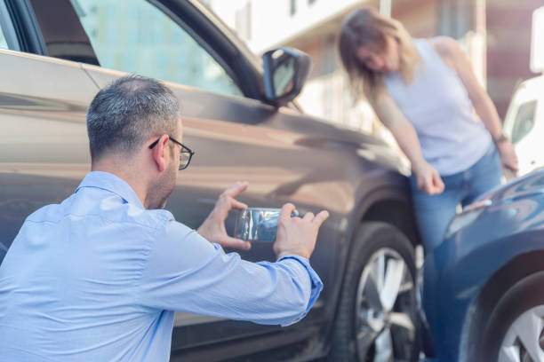 Professional Car Insurance Near Me technician working in Hampton, IL